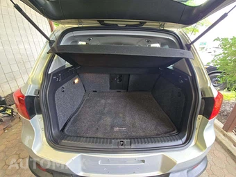 2014 Volkswagen Tiguan S – miniatura 14