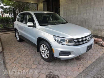 2014 Volkswagen Tiguan S – miniatura 4