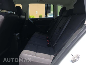 2014 Volkswagen Tiguan S – miniatura 10