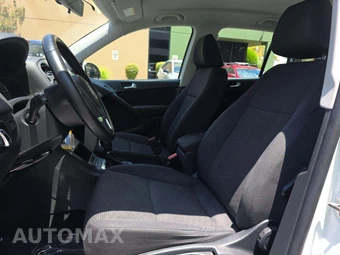 2014 Volkswagen Tiguan S – miniatura 3