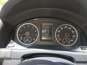 2014 Volkswagen Tiguan S – miniatura 6