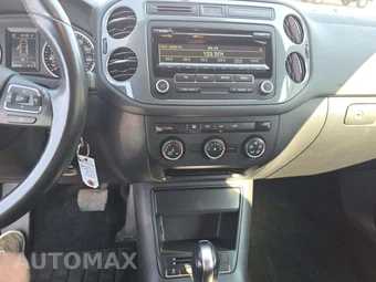 2014 Volkswagen Tiguan S - miniatura 10