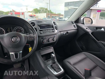 2014 Volkswagen Tiguan SE – miniatura 10