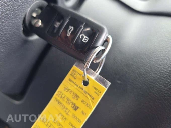 2014 Volkswagen Tiguan SE – miniatura 8