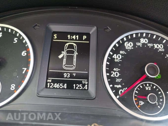 2014 Volkswagen Tiguan SE – miniatura 9