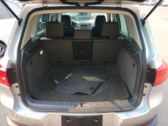 2014 Volkswagen Tiguan SE - miniatura 16