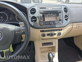 2014 Volkswagen Tiguan SEL – miniatura 10