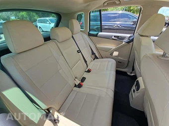 2014 Volkswagen Tiguan SEL – miniatura 16