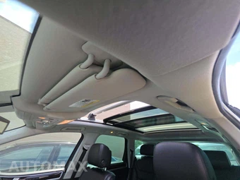 2014 Volkswagen Touareg Hybrid - miniatura 11