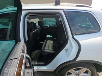 2014 Volkswagen Touareg Hybrid - miniatura 13