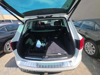 2014 Volkswagen Touareg Hybrid - miniatura 14