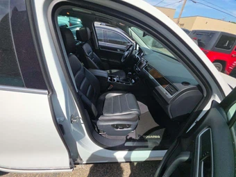 2014 Volkswagen Touareg Hybrid - miniatura 18