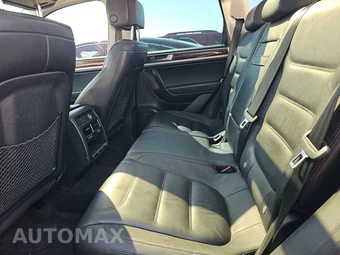 2014 Volkswagen Touareg TDI Lux - miniatura 13
