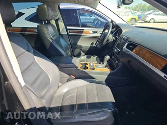 2014 Volkswagen Touareg TDI Lux - miniatura 8