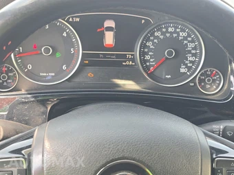 2014 Volkswagen Touareg TDI Sport w/Navigation – miniatura 12