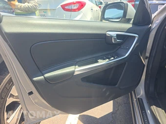 2014 Volvo S60 T5 – miniatura 9