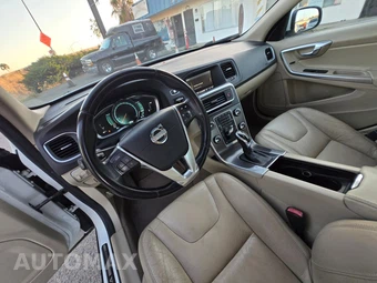 2014 Volvo S60 T5 – miniatura 15
