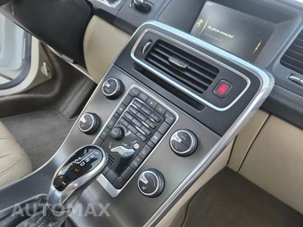 2014 Volvo S60 T5 – miniatura 28