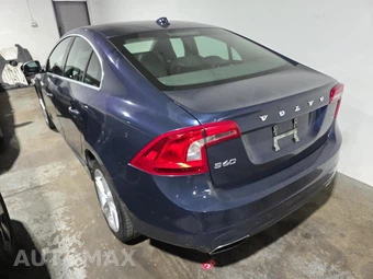 2014 Volvo S60 T5 - miniatura 6