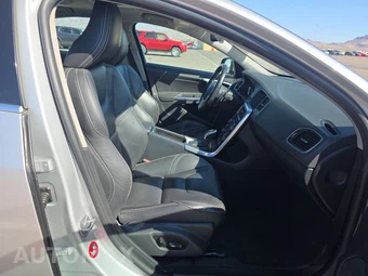 2014 Volvo S60 T5 - miniatura 8