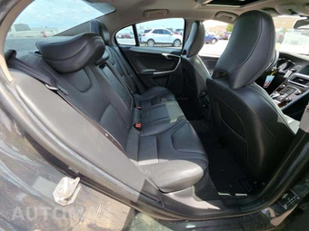 2014 Volvo S60 T5 - miniatura 13