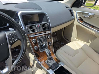 2014 Volvo XC60 T6 – miniatura 10
