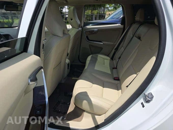 2014 Volvo XC60 T6 – miniatura 13