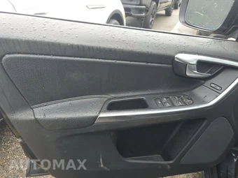 2014 Volvo XC60 T6 - miniatura 9