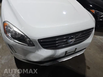 2014 Volvo XC60 T6 – miniatura 2