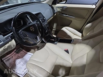 2014 Volvo XC60 T6 – miniatura 21