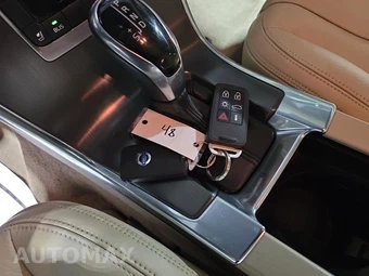 2014 Volvo XC60 T6 – miniatura 23