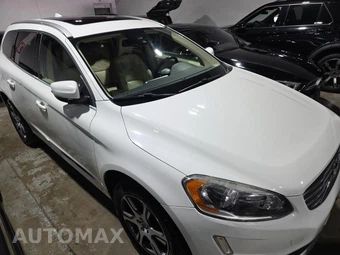 2014 Volvo XC60 T6 – miniatura 3