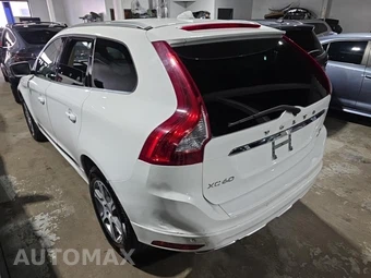 2014 Volvo XC60 T6 – miniatura 6