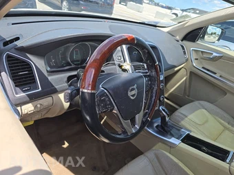 2014 Volvo XC60 T6 – miniatura 10
