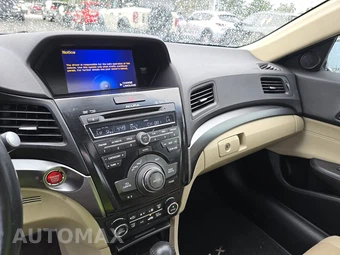 2015 Acura ILX w/Technology Pkg – miniatura 11