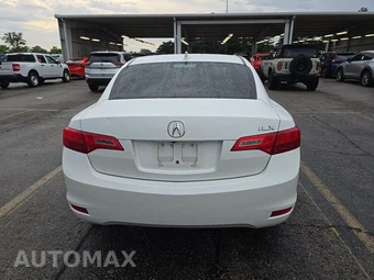 2015 Acura ILX w/Technology Pkg – miniatura 5