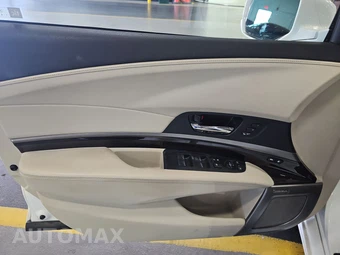 2015 Acura RLX w/Advance Pkg – miniatura 9
