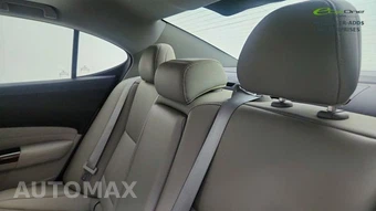 2015 Acura TLX – miniatura 30