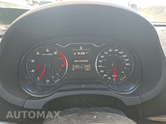 2015 Audi A3 Sedan 1.8T Premium Plus – miniatura 12