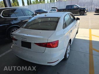 2015 Audi A3 Sedan 1.8T Premium – miniatura 4