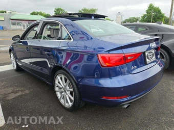 2015 Audi A3 Sedan 2.0T Premium Plus – miniatura 2