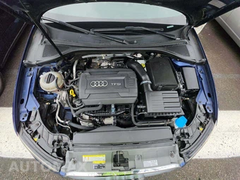 2015 Audi A3 Sedan 2.0T Premium Plus – miniatura 31