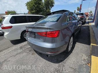 2015 Audi A3 Sedan 2.0T Premium – miniatura 3