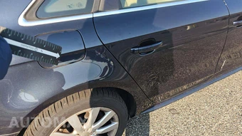 2015 Audi A4 2.0T Premium Sedan – miniatura 19