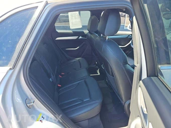 2015 Audi Q3 2.0T Premium Plus – miniatura 15
