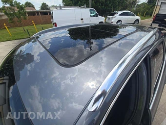 2015 Audi Q3 2.0T Prestige – miniatura 9