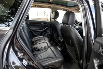 2015 Audi Q5 2.0T Premium Plus - miniatura 32