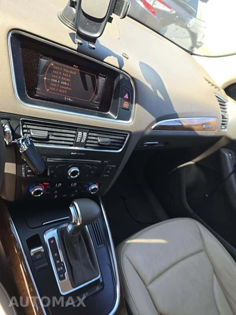 2015 Audi Q5 2.0T Premium – miniatura 10