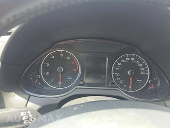 2015 Audi Q5 2.0T Premium – miniatura 9