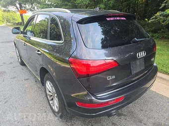 2015 Audi Q5 2.0T Premium - miniatura 2